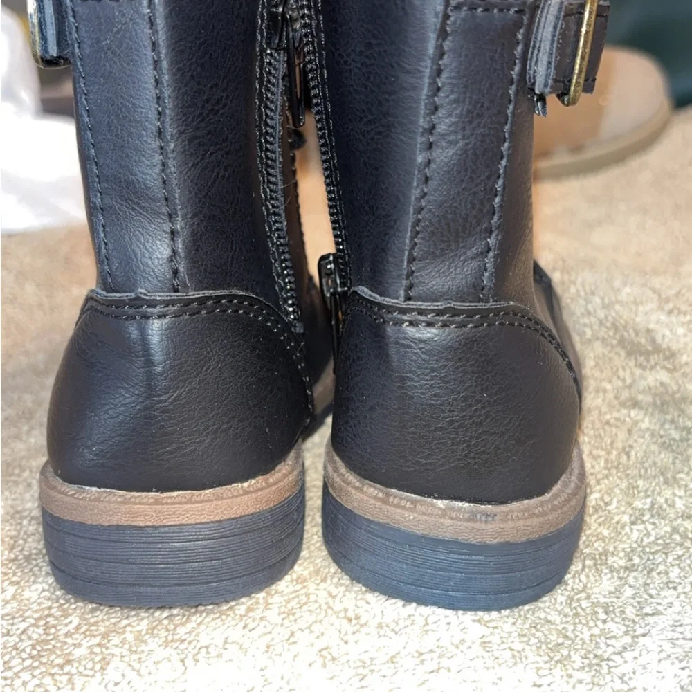 Toddler‎ Girl Black Zippered Boots size 5